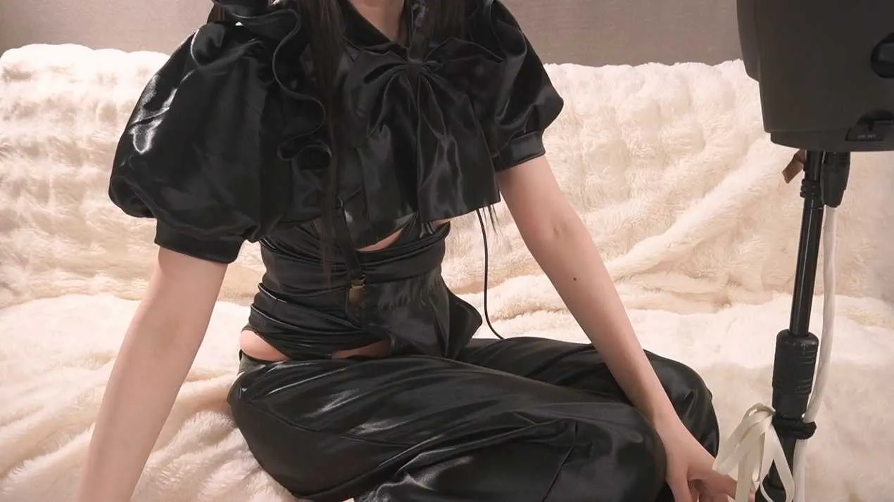 [くもの上ユメミの甘やかし無限大ASMR＋]_2026-02-16_びっぐらぶ限定配信_隙間からチ.webp